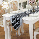 Double Splendid Velvet Table Runner Grey
