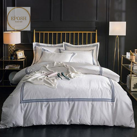 White Duvet Set With Blue Tripe Baratta Stitch