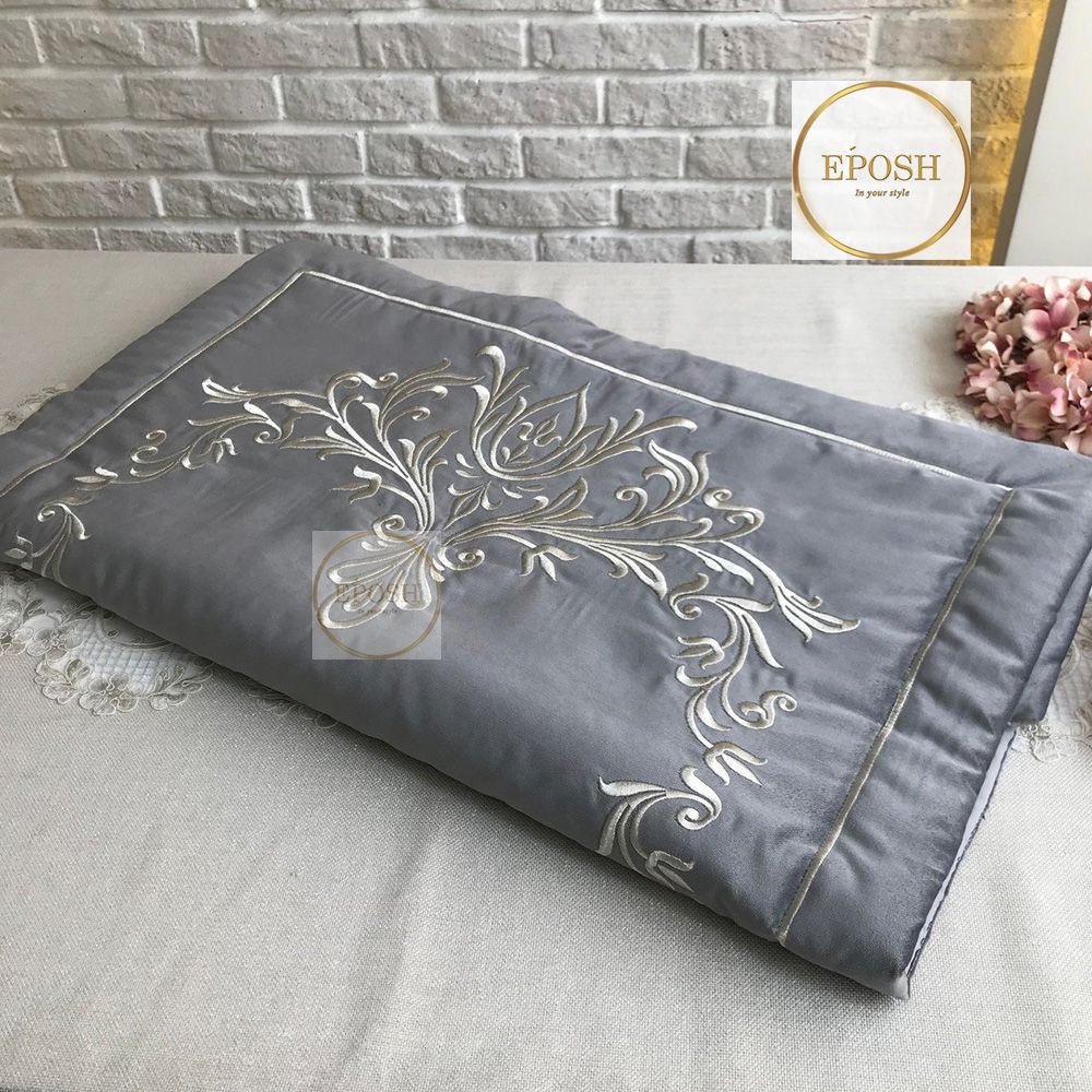 Velvet Embroidered Prayer Mat - Grey