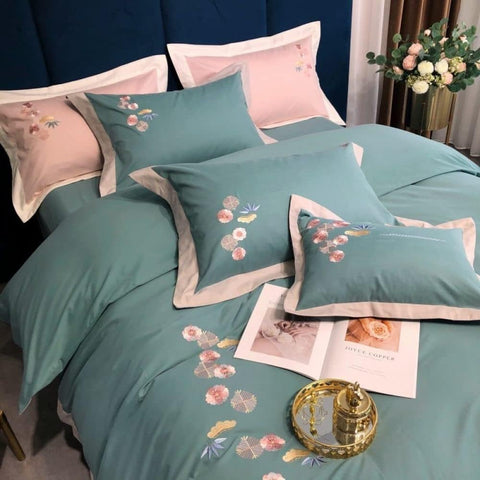 Luxury Embroidered Duvet Set - Light Sea Green