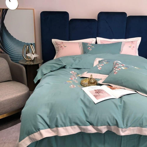 Luxury Embroidered Duvet Set - Light Sea Green