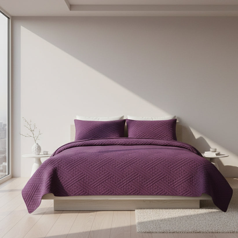 PLUM QUILTED BEDSPREAD SET