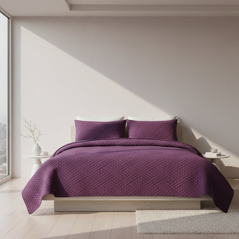PLUM QUILTED BEDSPREAD SET