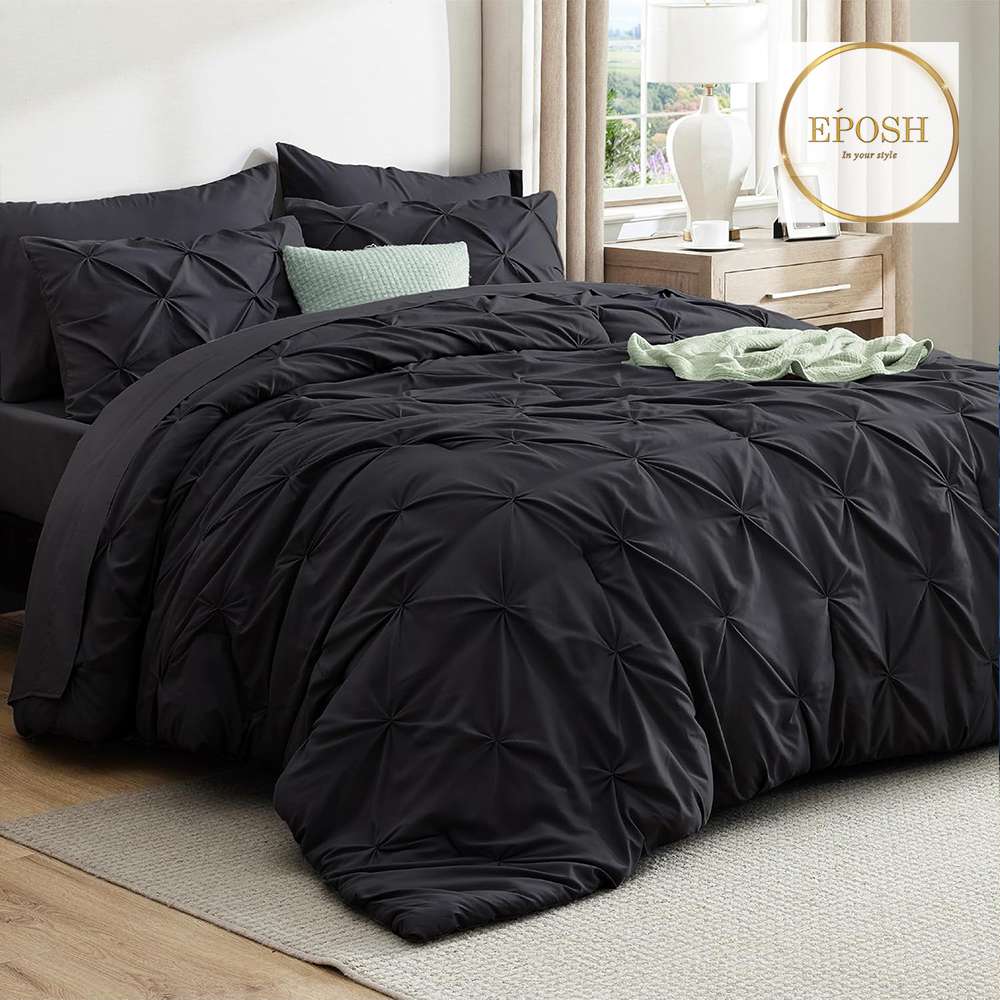 Diamond Pintucks Duvet Set - Black