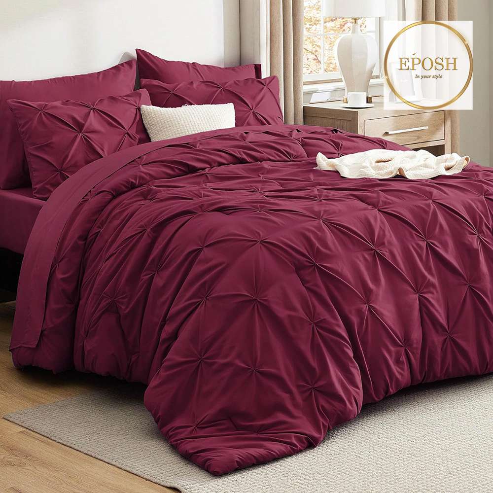 Diamond Pintucks Duvet Set - Burgundy