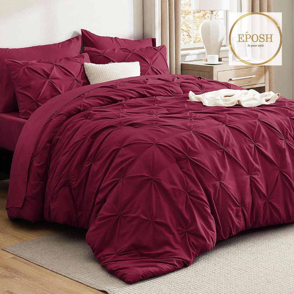 Diamond Pintucks Duvet Set - Maroon