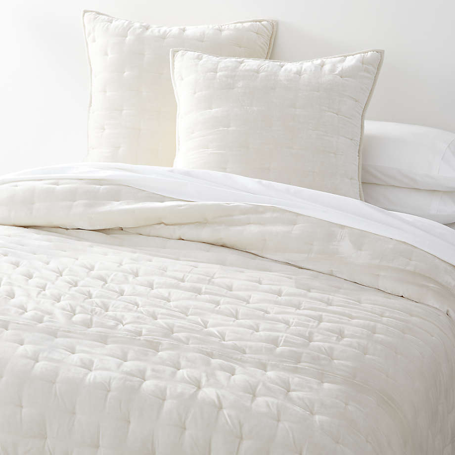 Luxury Velvet Bedspread - Green