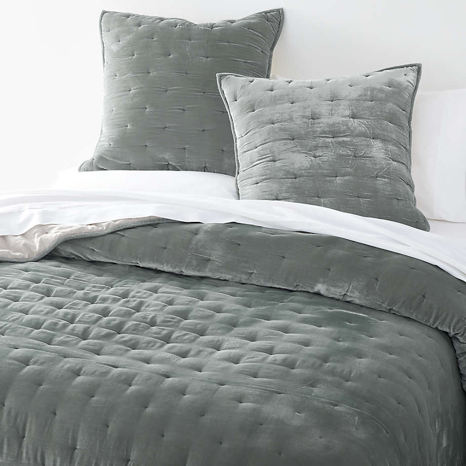 Luxury Velvet Bedspread - Grey