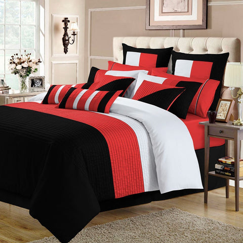 Embellish Horizontal Pleats Duvet Set - Black and Red