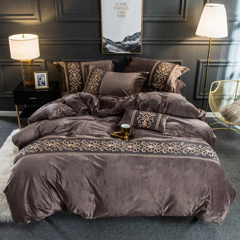 New Luxury Embroidered Velvet Duvet Brown - King