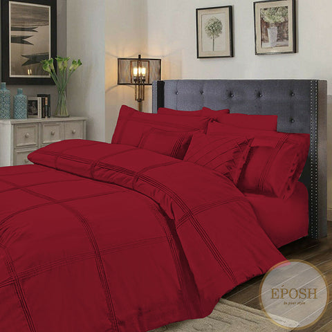 Exotic Embellish Box Pleated Duvet Set - Red