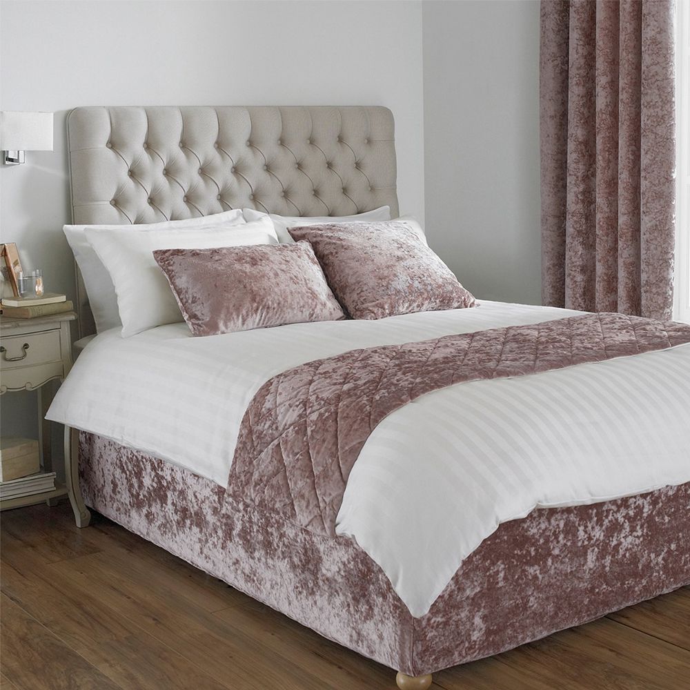 Crushed Velvet Bed Runner with 2 cushion covers Dull Tea Pink