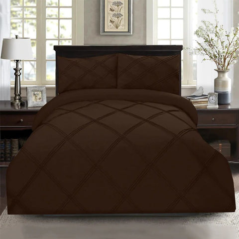 Exotic Embellish 3 Row Cross Pleated Duvet Set - Brown