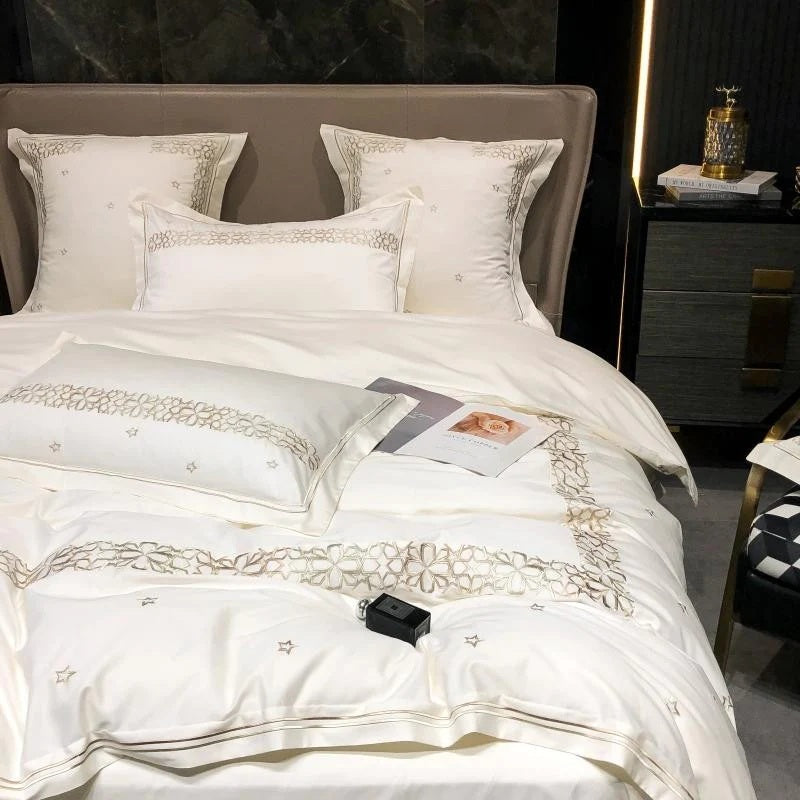 Luxury Embroidered Duvet Set-White