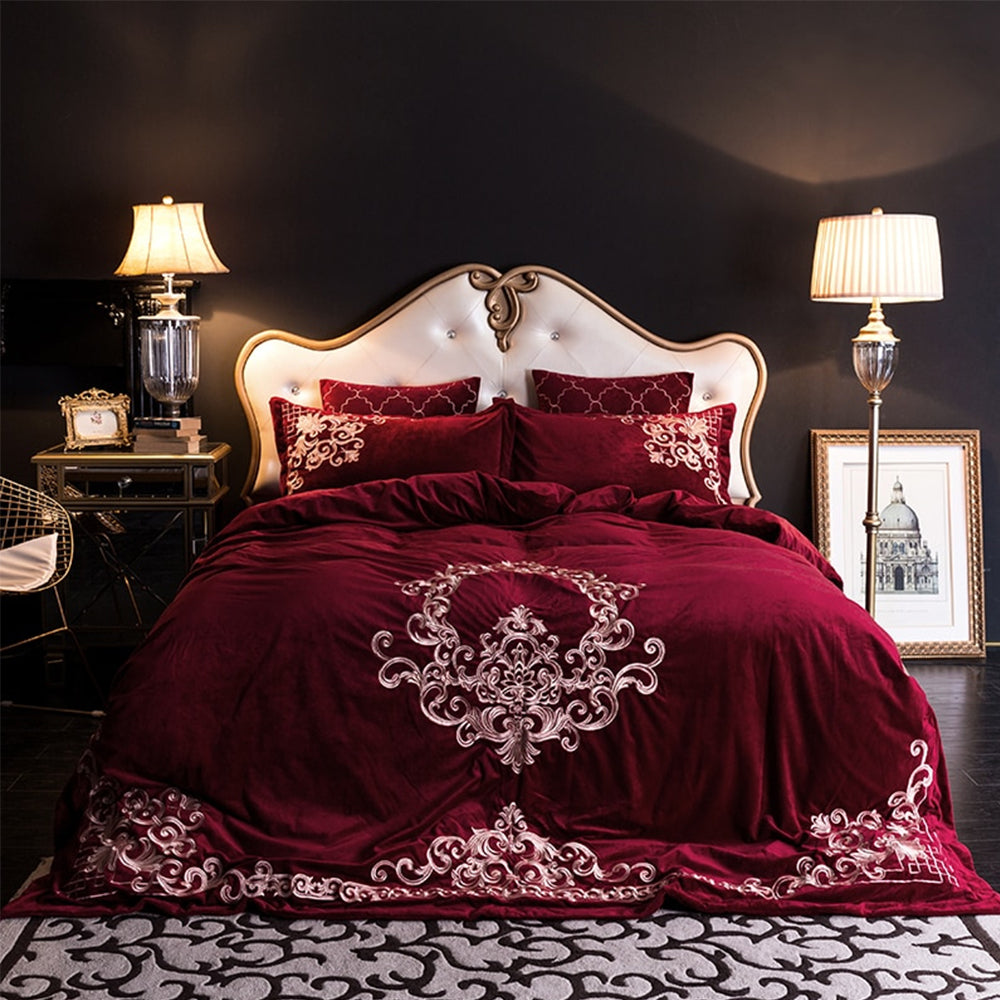 New Luxury Embroidered Velvet Duvet Set -Maroon