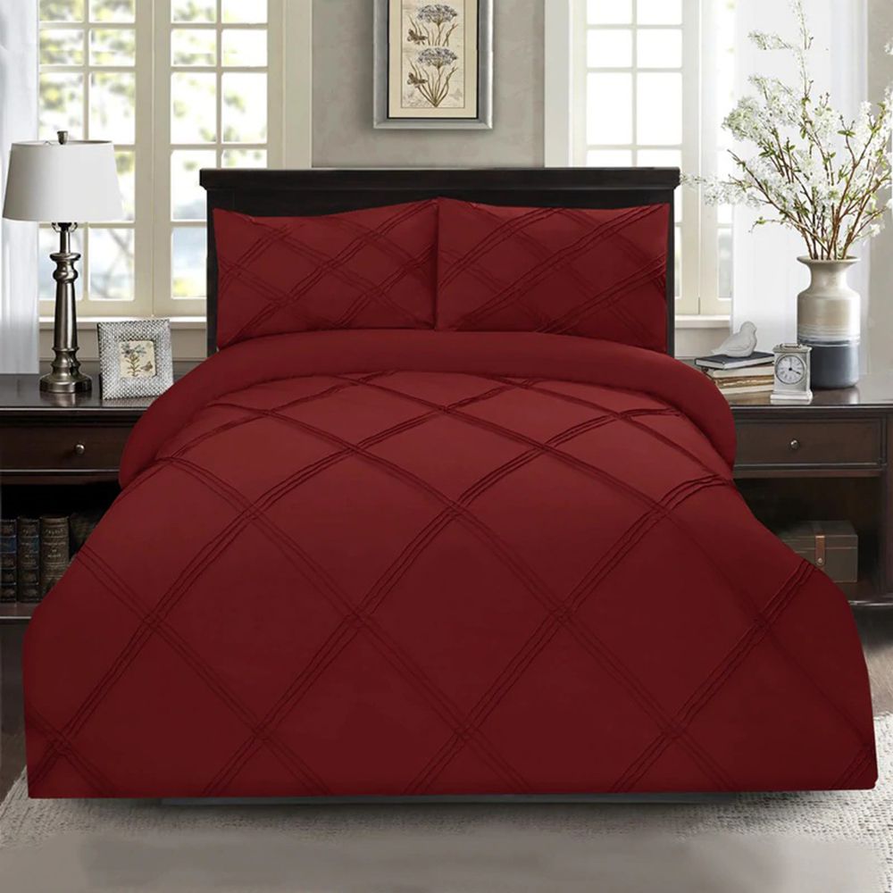 Exotic Embellish 3 Row Cross Pleated Duvet Set - Maroon