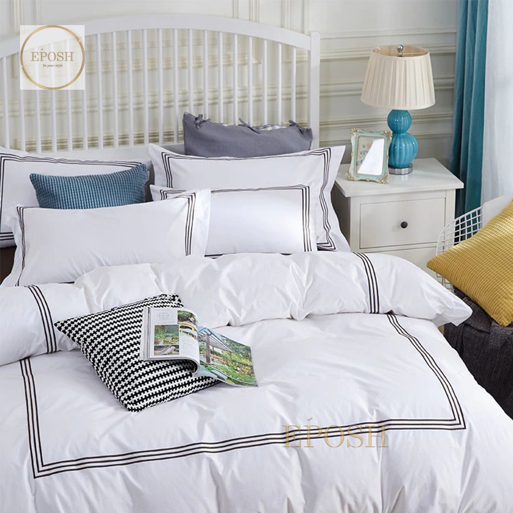 White Duvet Set With Brown Tripe Baratta Stitch