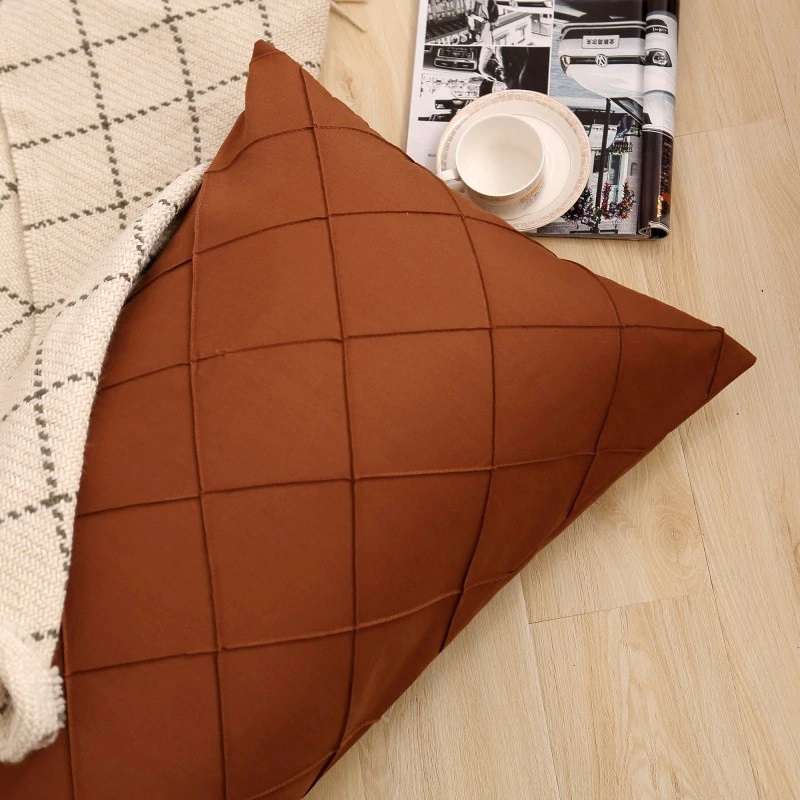 Exotic Embellish Cross Pleated Duvet Set - Rust