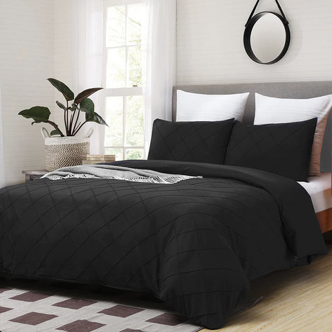 Exotic Embellish Cross Pleated Duvet Set - Black