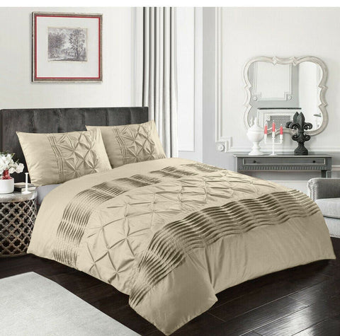 Luxury Twist Pleats and Pintuck Duvet 8 Pieces - Beige