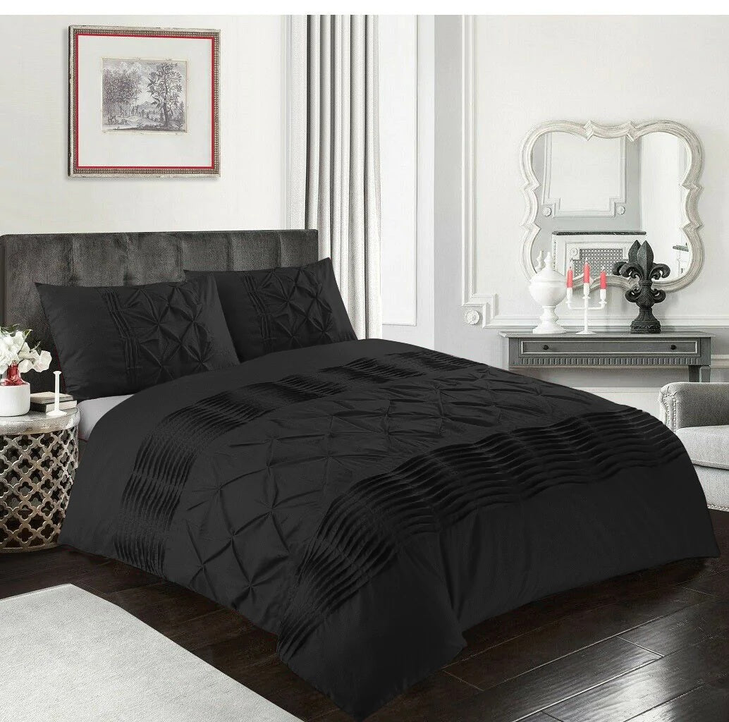 Luxury Twist Pleats and Pintuck Duvet 8 Pieces - Black
