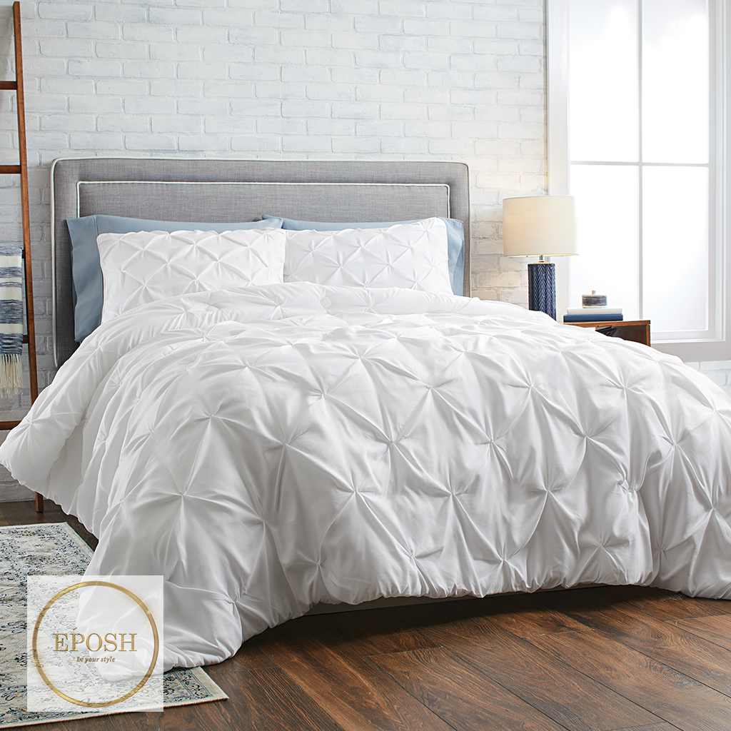 Diamond Pintucks Duvet Set - White
