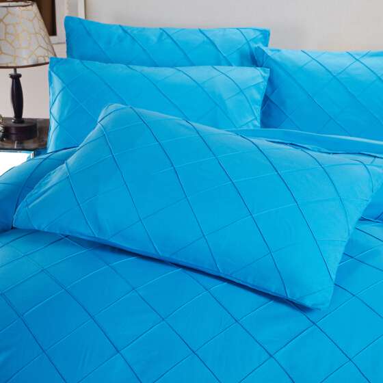 Exotic Embellish Cross Pleated Duvet Set - Deep Sky Blue